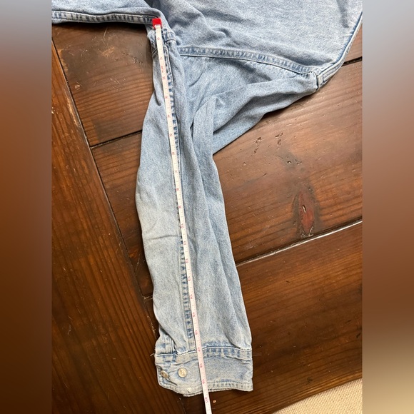 Bear Back Vintage Men's Denim Jacket Well Worn workshirt - Picture 8 of 8